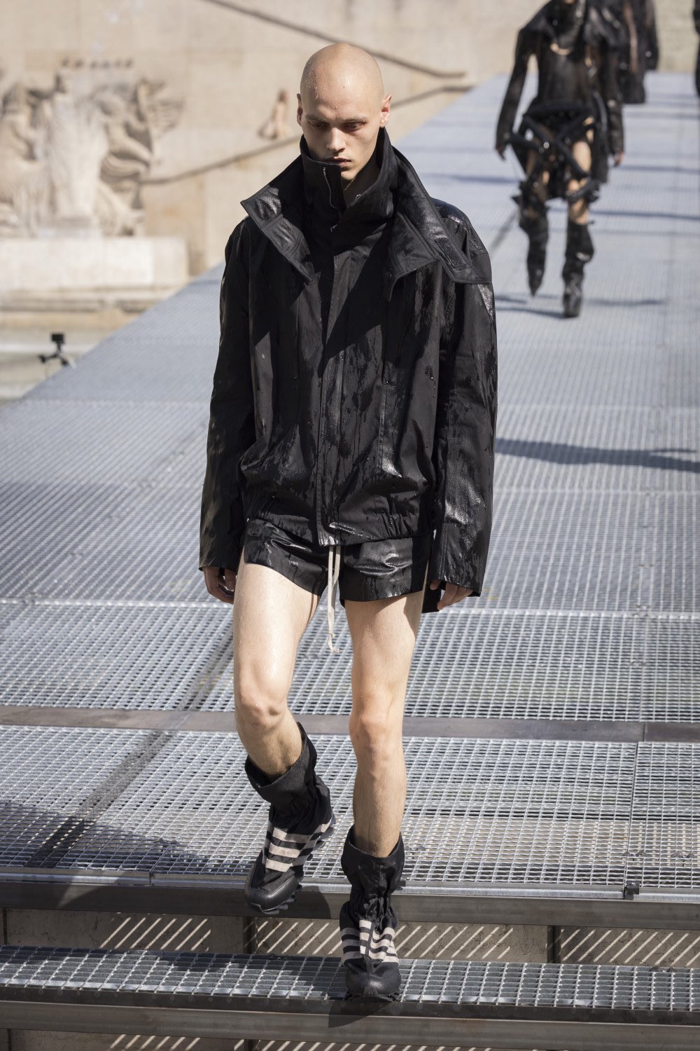 Rick Owens y su armario de calor distópico para SS27
