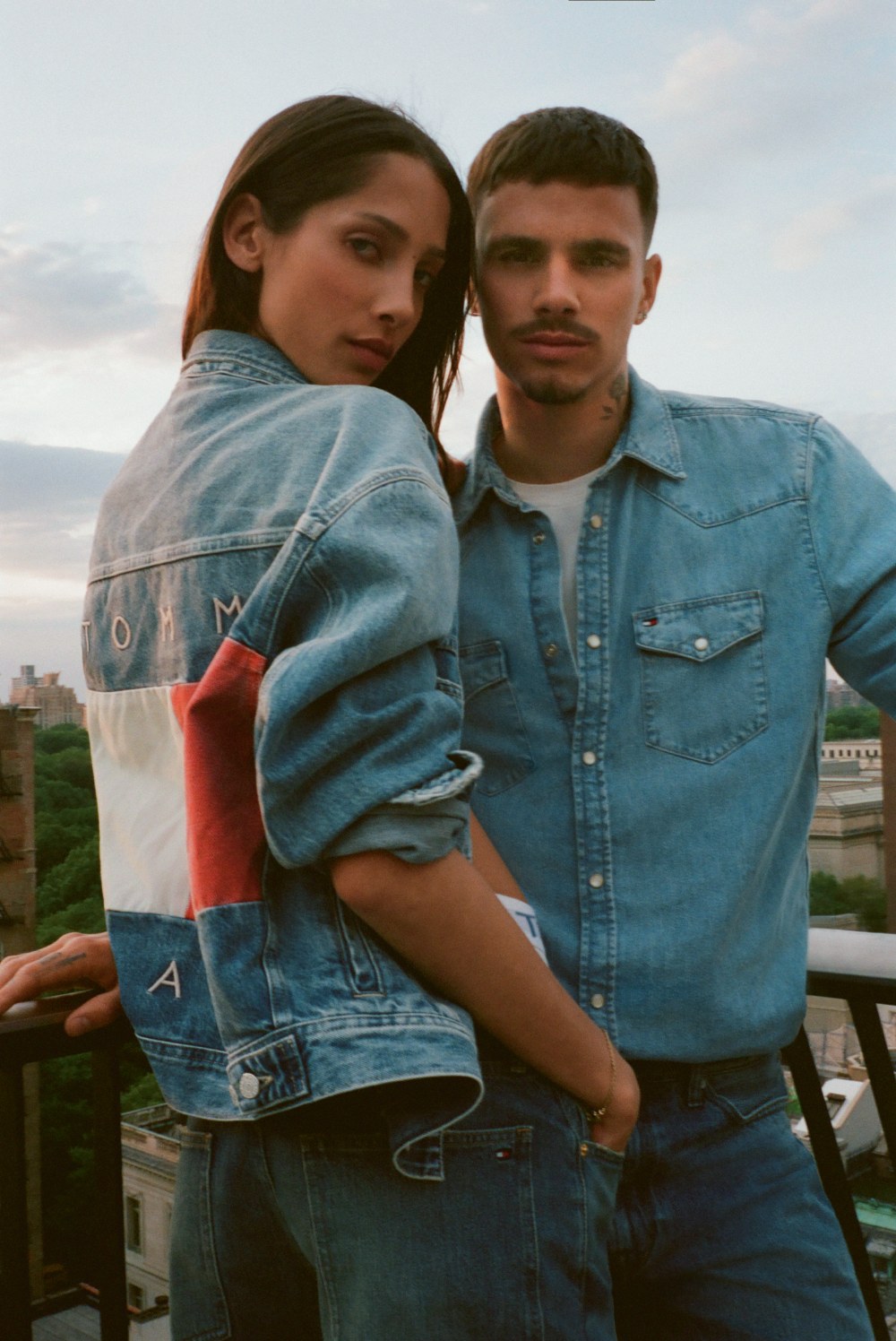 Romeo Beckham y Tommy le hablan a la nueva generación denim