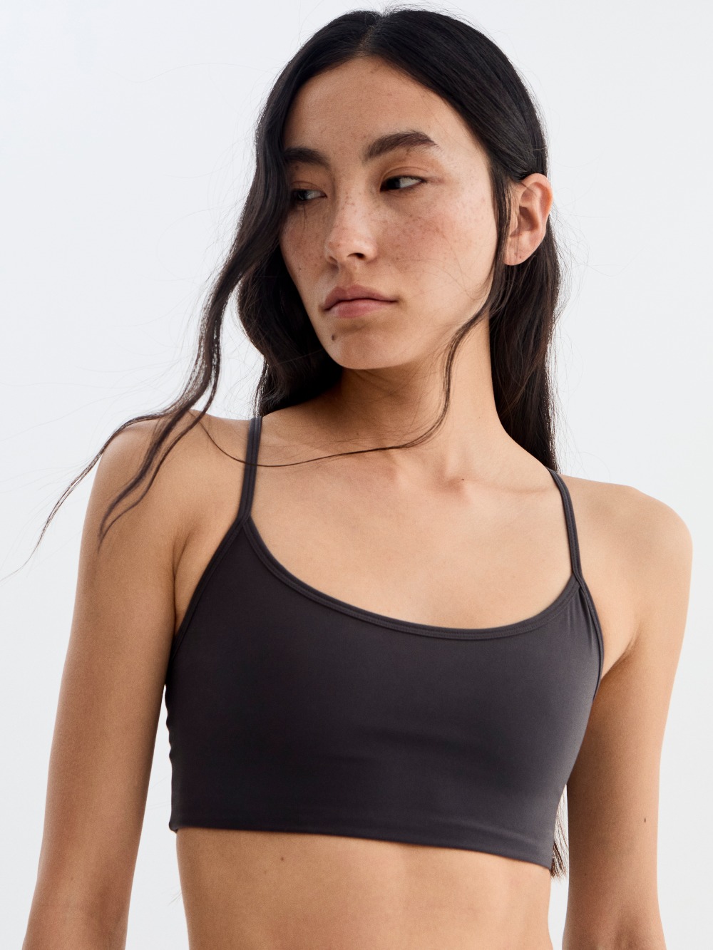 Deva Activewear firma el futuro del activewear sostenible