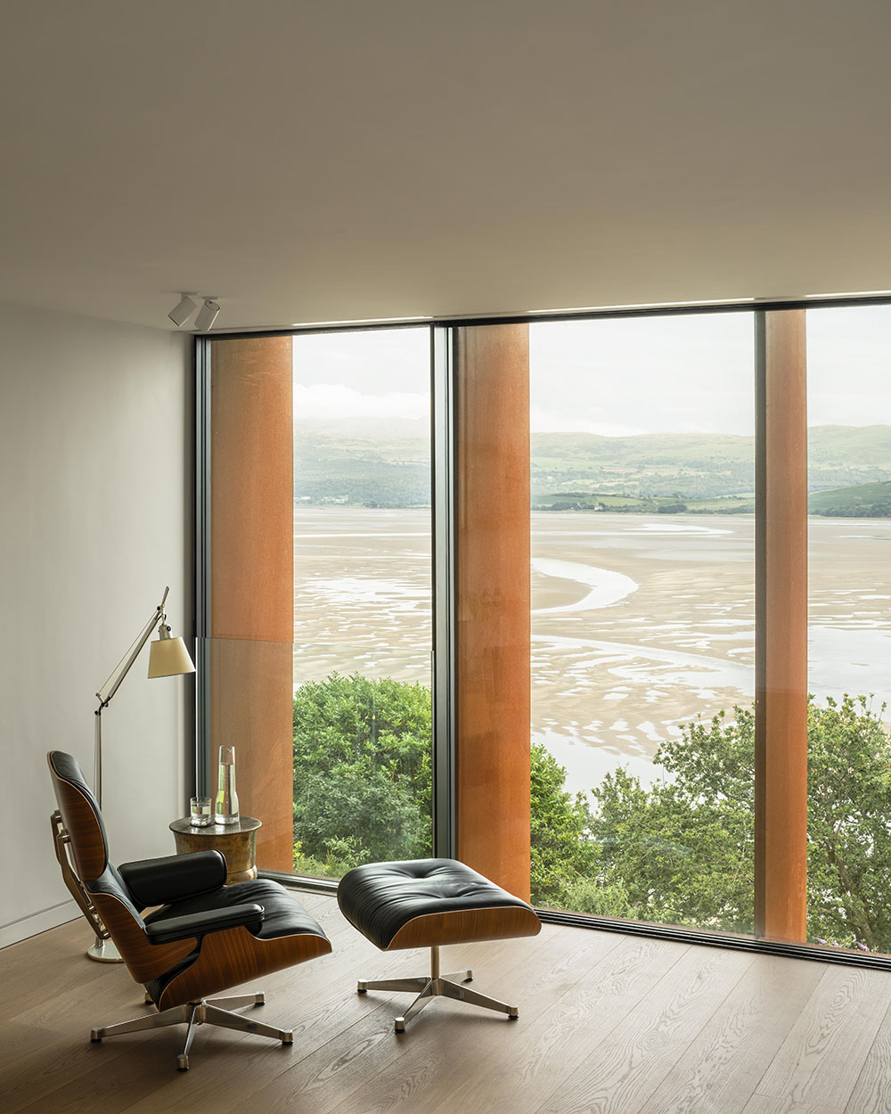Ström Architects pone a Porthmadog House de cara al mar