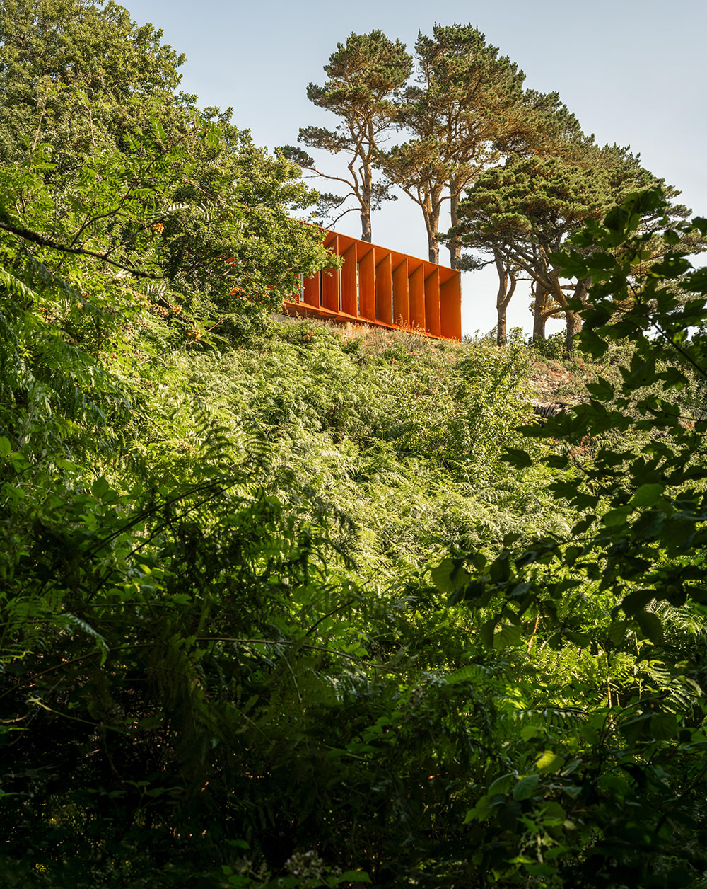 Ström Architects pone a Porthmadog House de cara al mar
