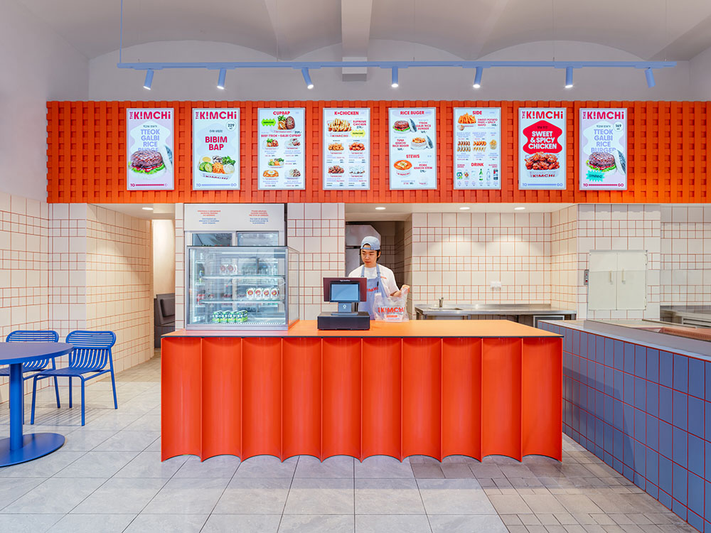 The Kimchi: restaurante coreano diseñado por SOA architekti