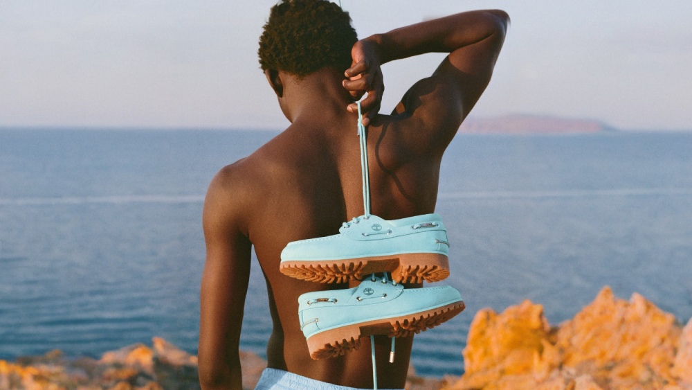 Jacquemus vuelve a reimaginar un icono de Timberland