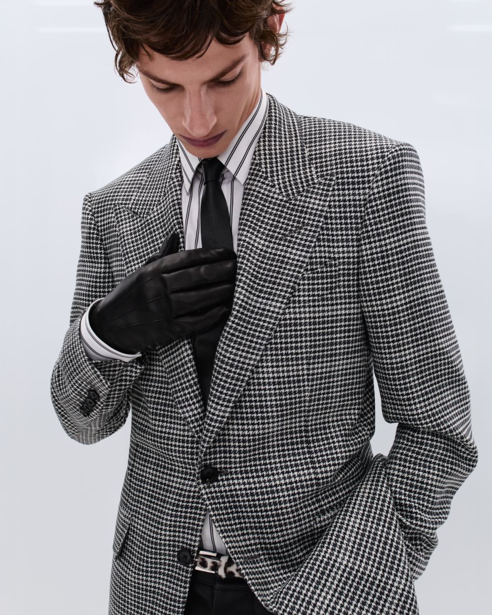 Tom Ford es más Tom Ford que nunca (y nos encanta)