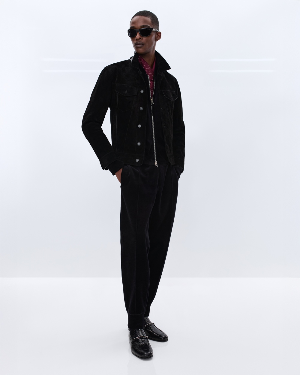 Tom Ford es más Tom Ford que nunca (y nos encanta)