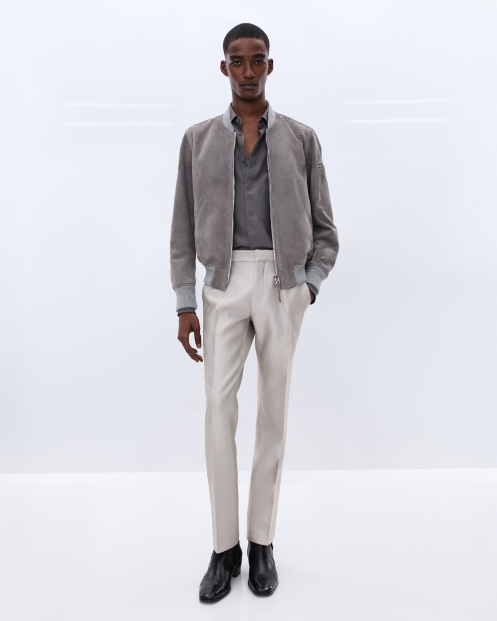 Tom Ford es más Tom Ford que nunca (y nos encanta)