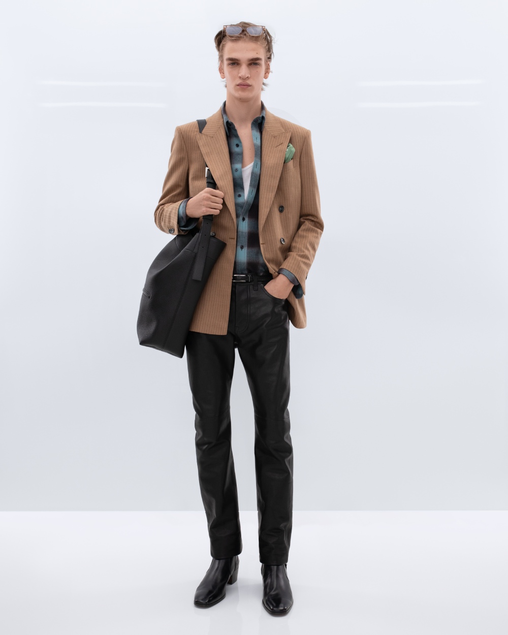 Tom Ford es más Tom Ford que nunca (y nos encanta)