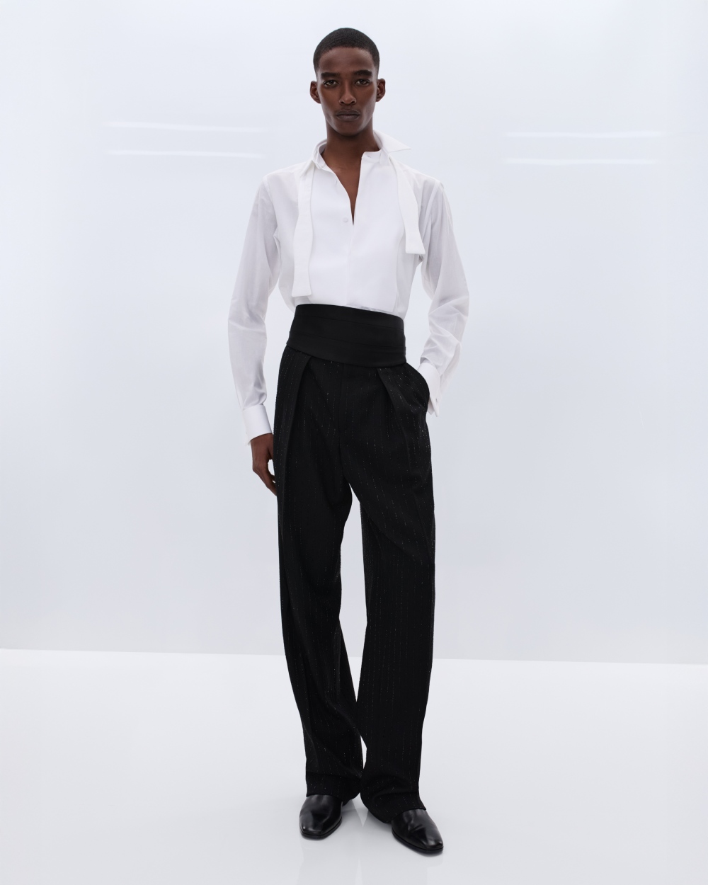 Tom Ford es más Tom Ford que nunca (y nos encanta)
