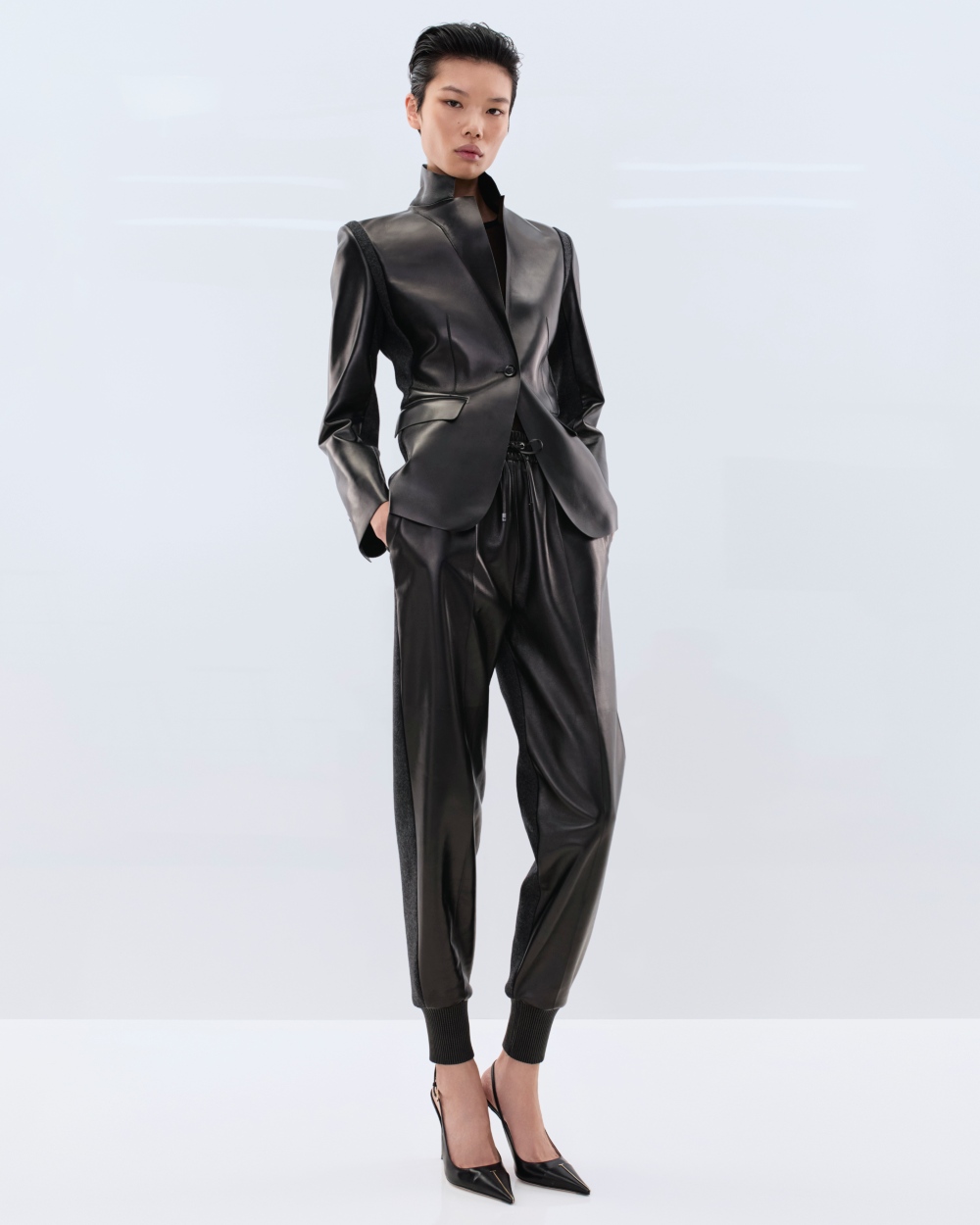 Tom Ford es más Tom Ford que nunca (y nos encanta)