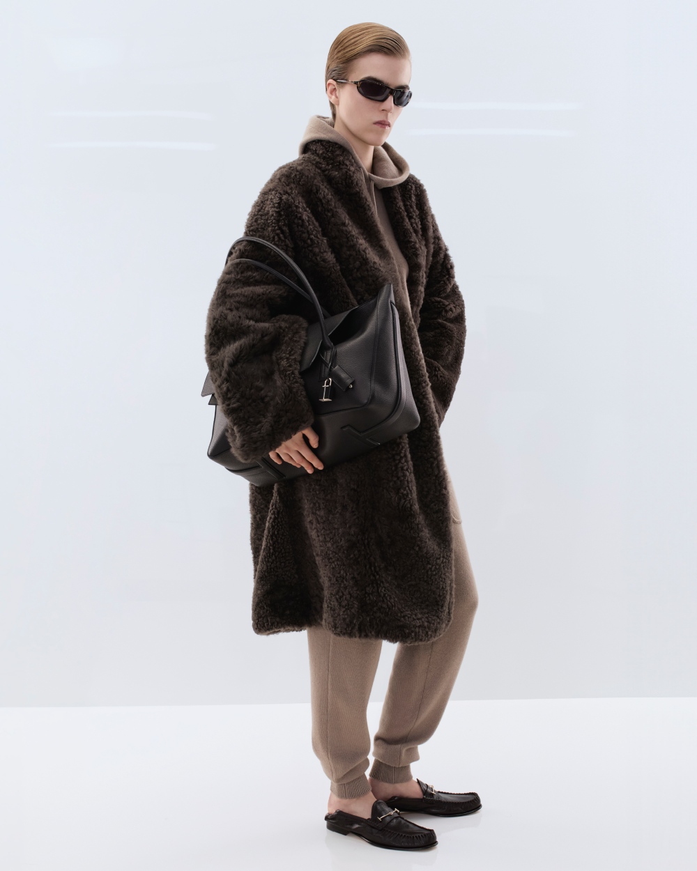Tom Ford es más Tom Ford que nunca (y nos encanta)