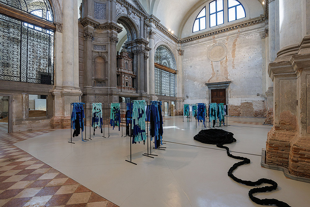 Tide of Returns: arte indígena y océanos vivos en Venecia