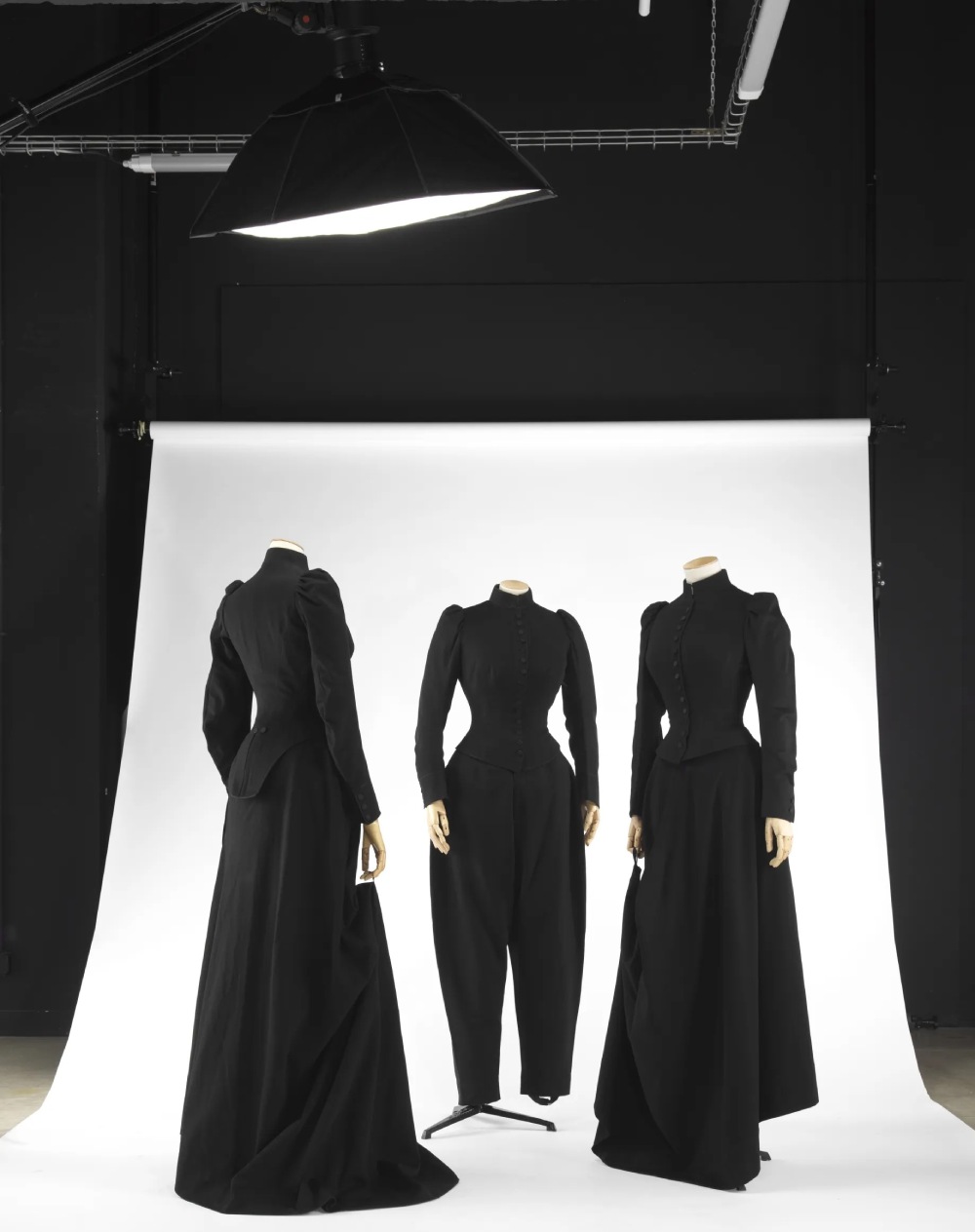 A Wardrobe of One’s Own hila moda, feminismo e historia