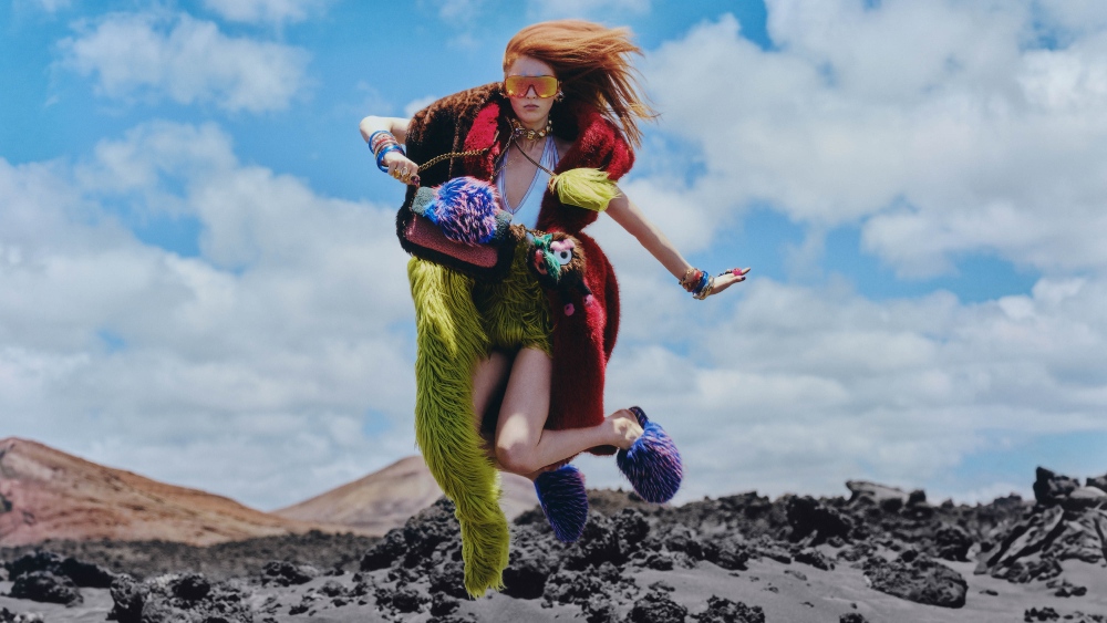 El color también es para el frío y Kurt Geiger es la prueba