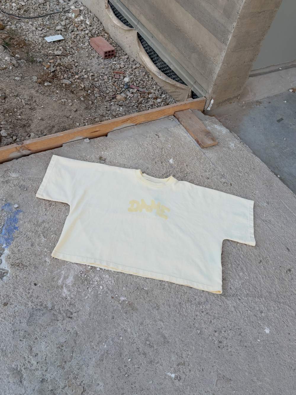 Así son las nuevas camisetas Dame Après Paris para verano