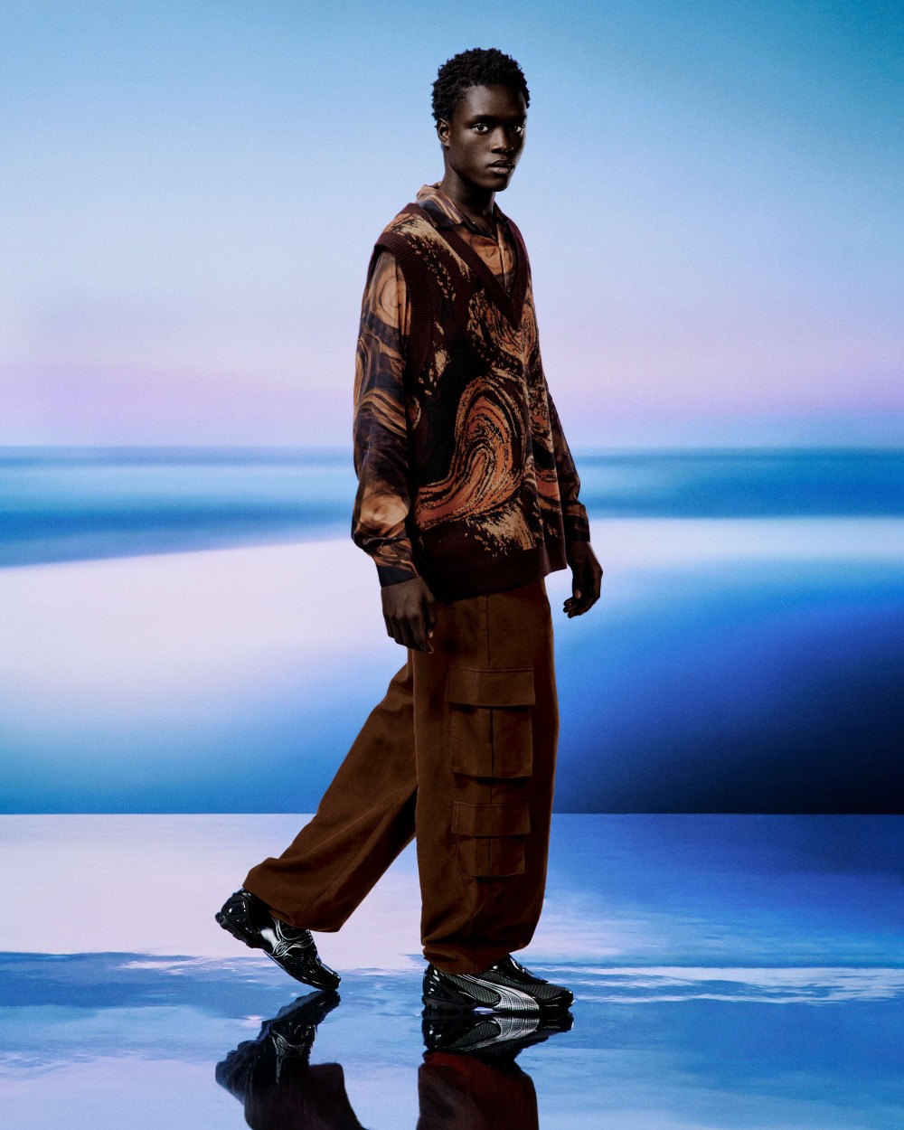 Ahluwalia AW26: las relaciones trenzadas con colores fríos