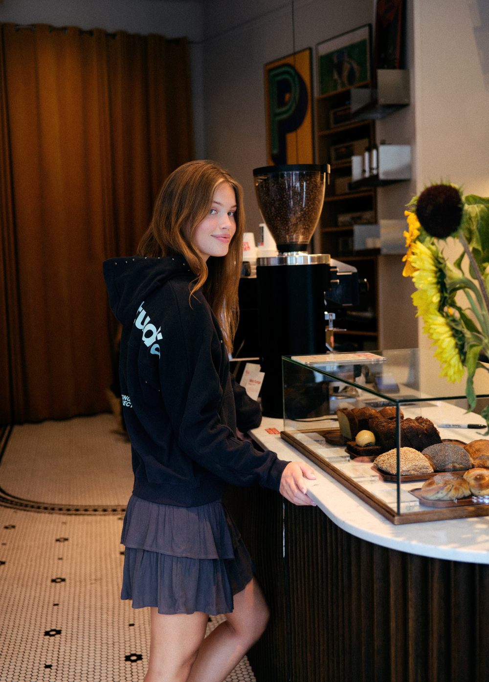 Brownie viaja a Copenhague para crear el look effortless