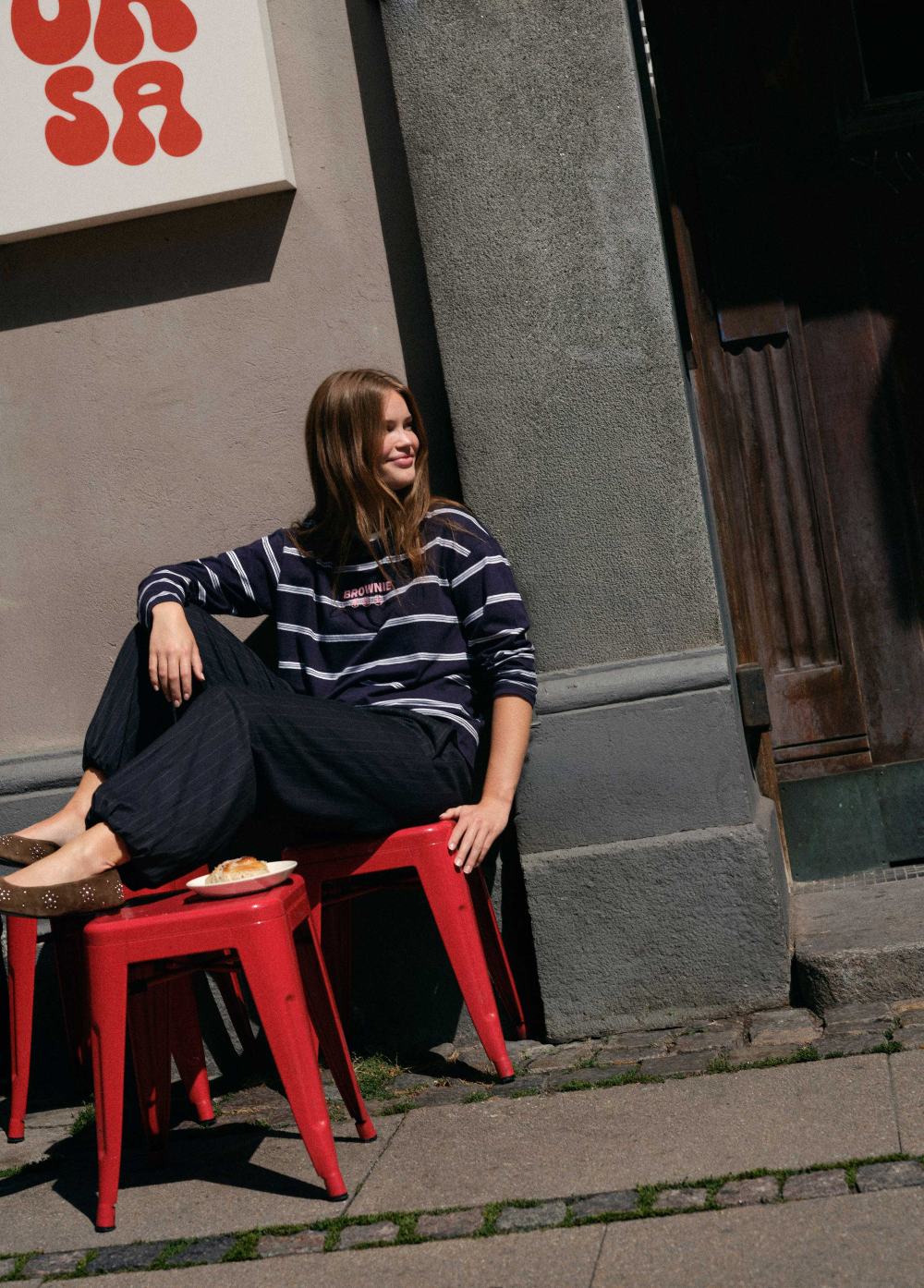 Brownie viaja a Copenhague para crear el look effortless