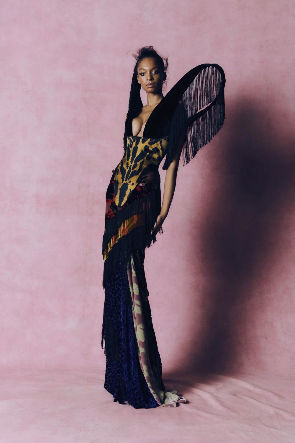 Harris Reed FW26: romanticismo no binario con gran volumen