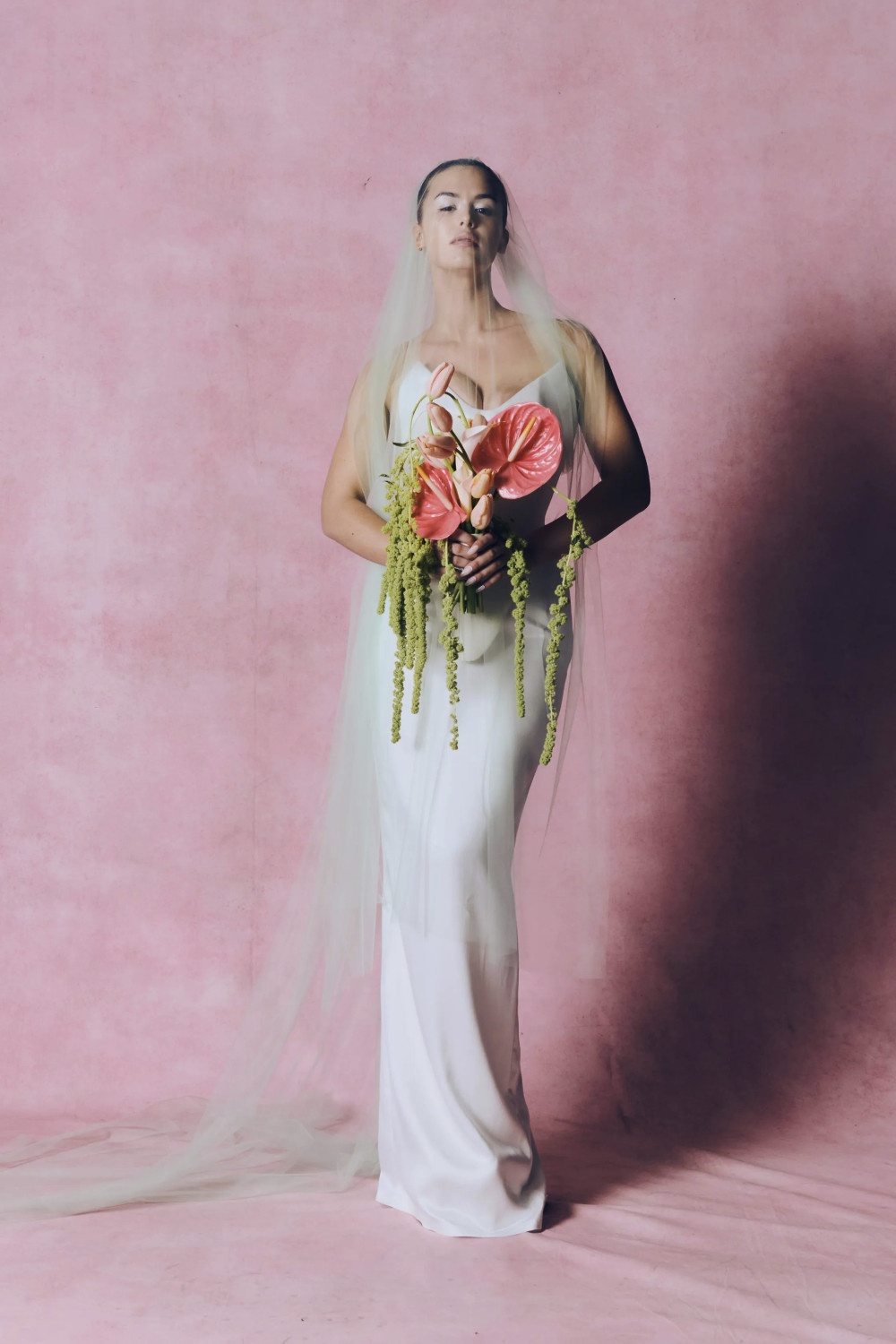 Harris Reed FW26: romanticismo no binario con gran volumen