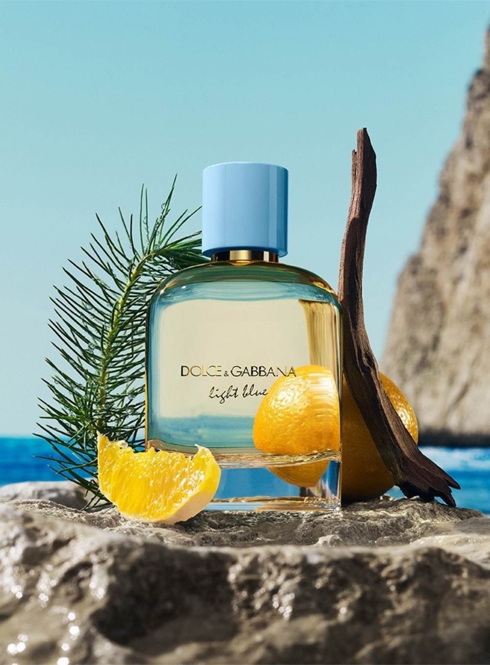 Dolce & Gabbana quiere que uses Light Blue todo el año
