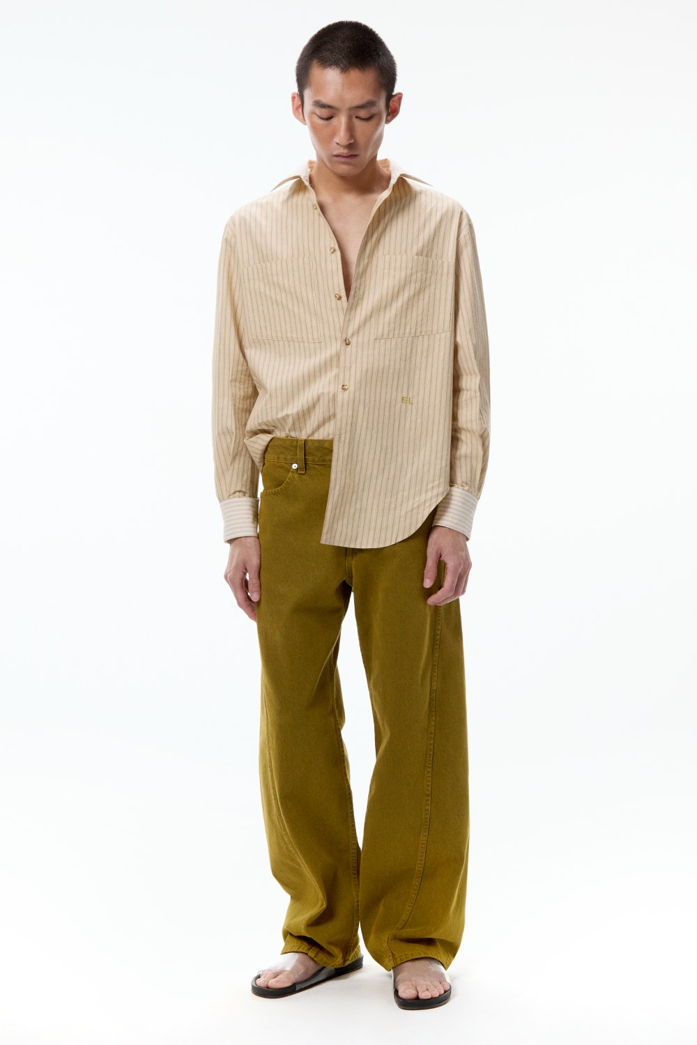 Eckhaus Latta nos sigue dando normcore elevado y minimal