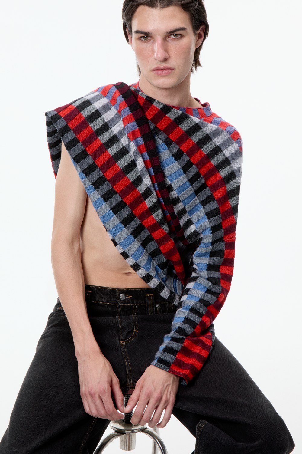 Eckhaus Latta nos sigue dando normcore elevado y minimal