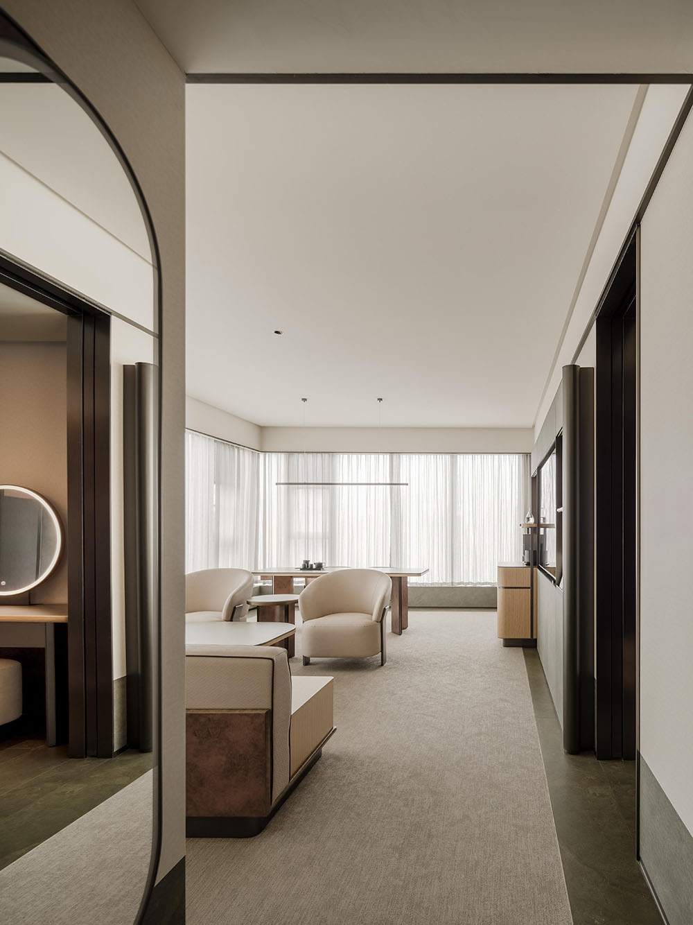 Vermilion Zhou, estudio de diseño, idea un hotel poco Grand