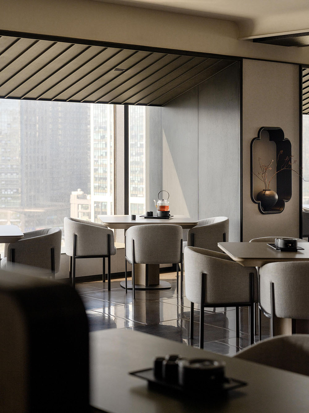 Vermilion Zhou, estudio de diseño, idea un hotel poco Grand