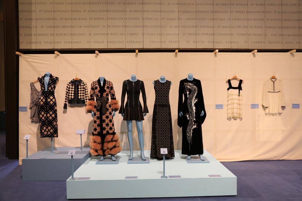 Teresa Helbig, el detalle hecho moda en el Museo del Traje