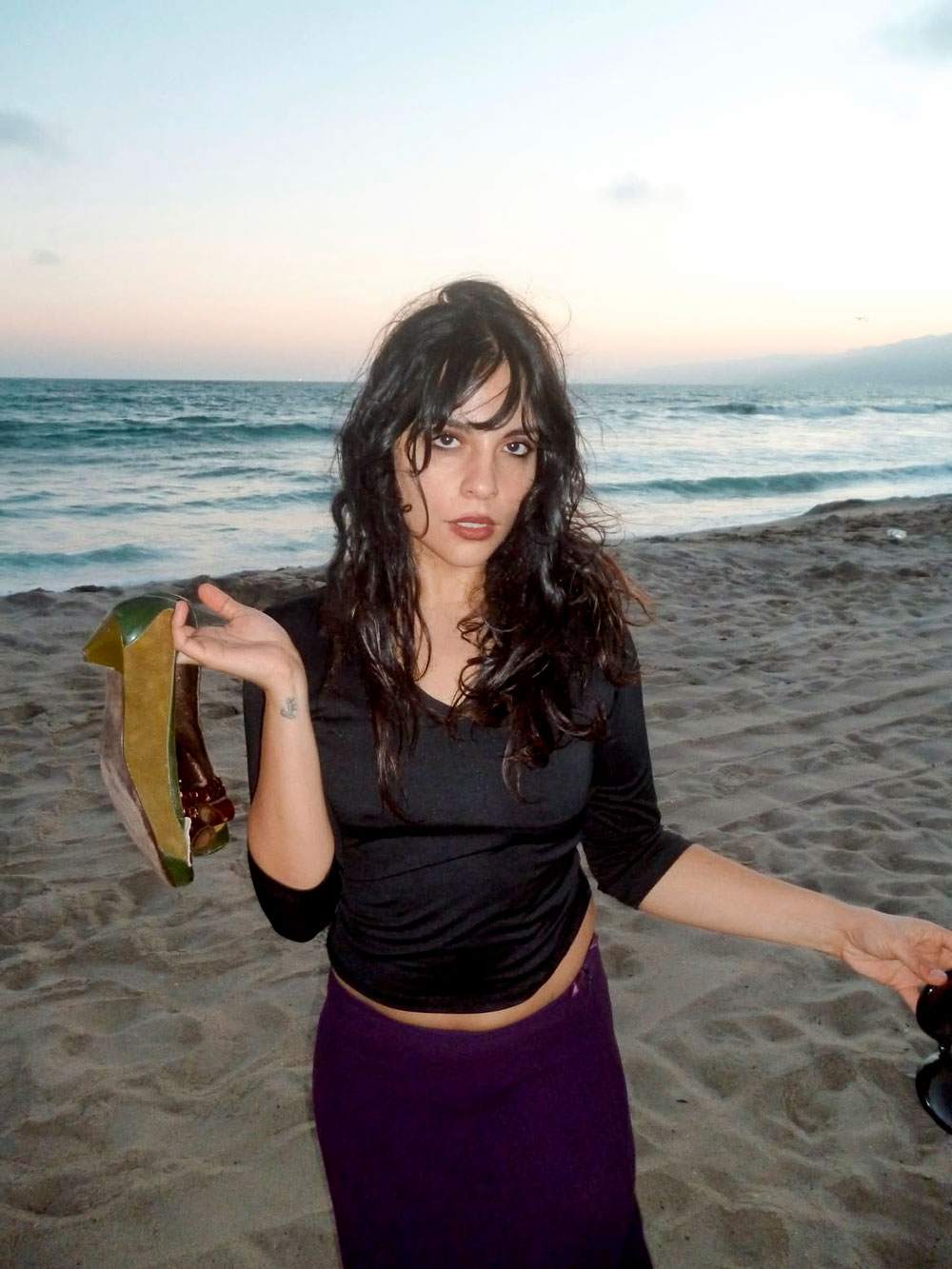 Girl Ultra y Buscabulla cantan a las mentiras en clave pop