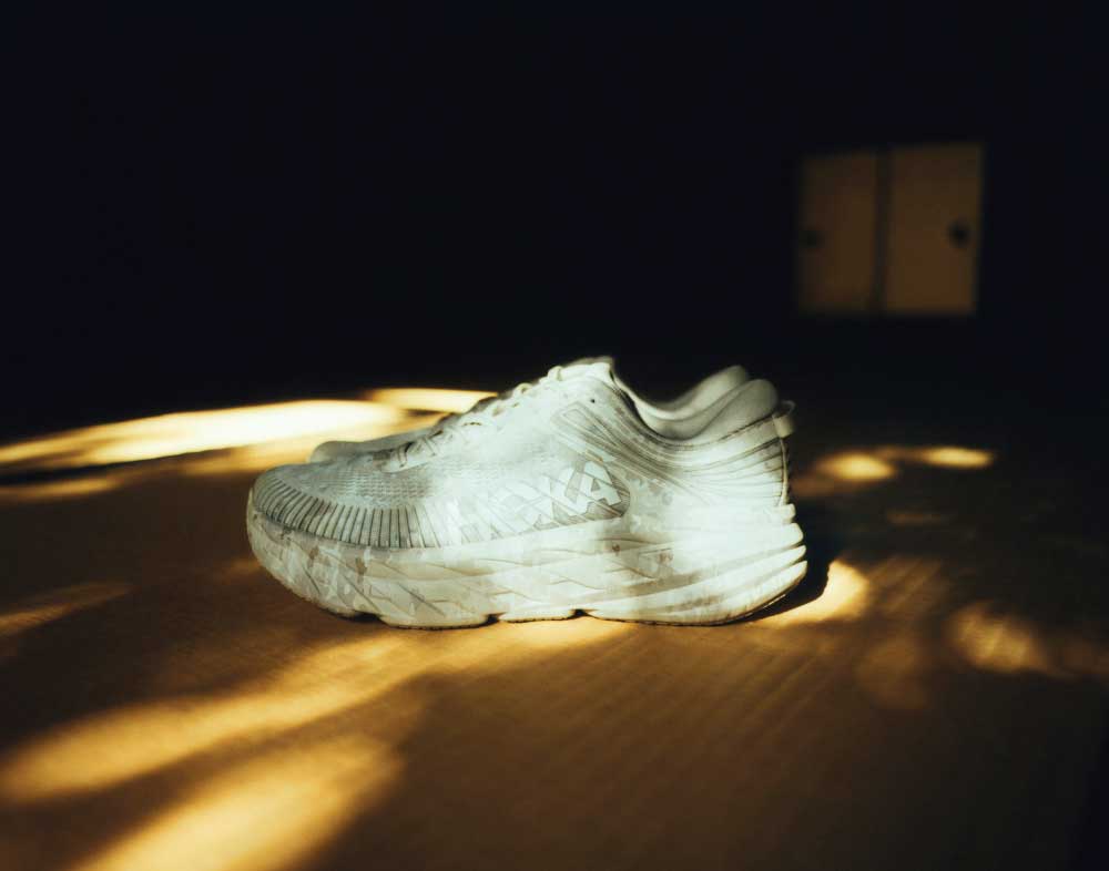Hoka y Beams fusionan running con meditación zen japonesa
