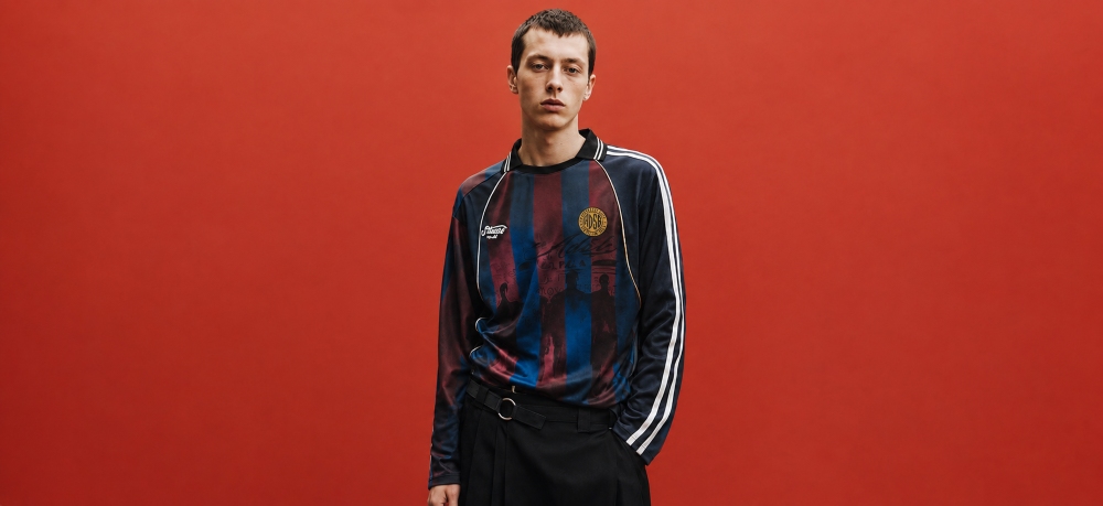 Andersson Bell no es streetwear, es identidad experimental
