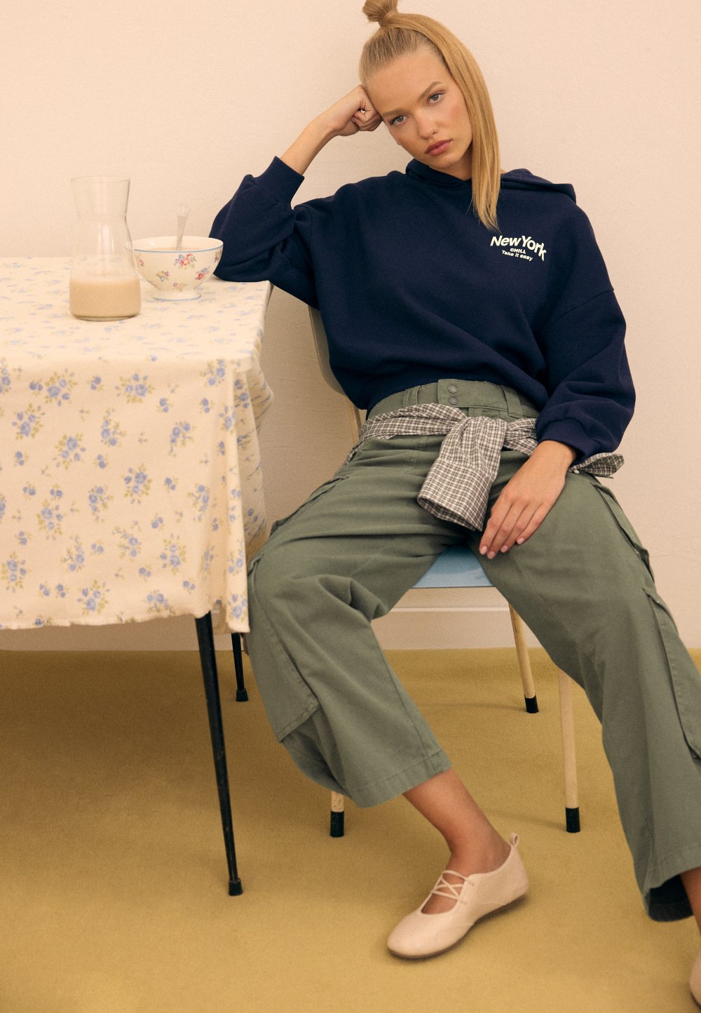 Stradivarius firma el uniforme de septiembre con contrastes