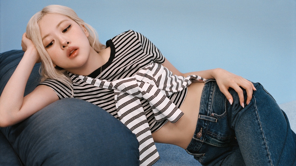 Levi's, Rosé y Shai reescriben el código de lo preppy