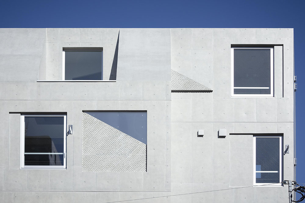Ryuichi Sasaki Architecture y su edificio trapezoidal