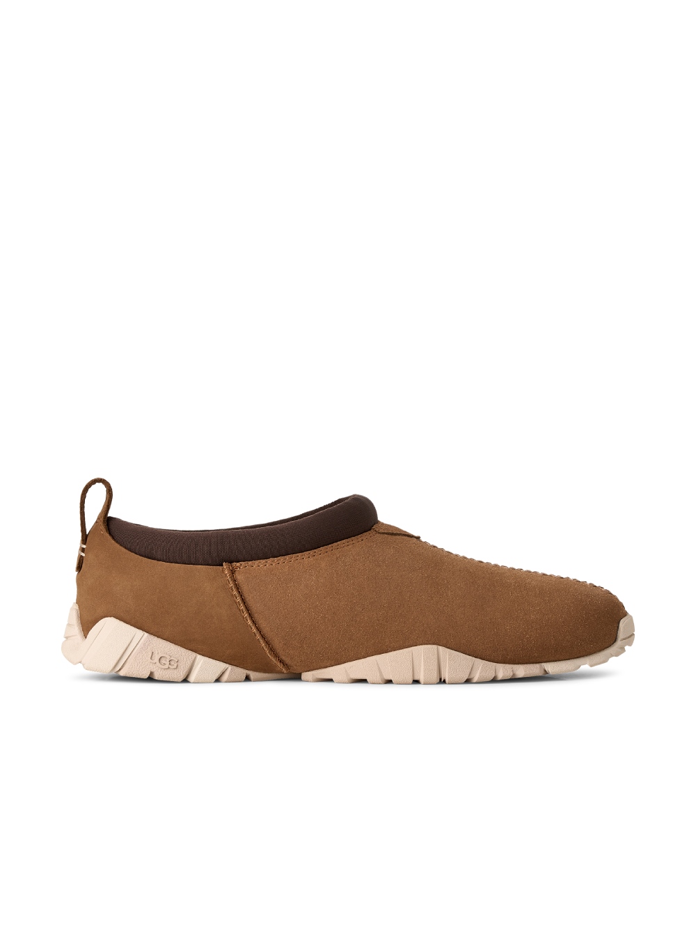 Los clásicos de UGG se deconstruyen y depuran para verano
