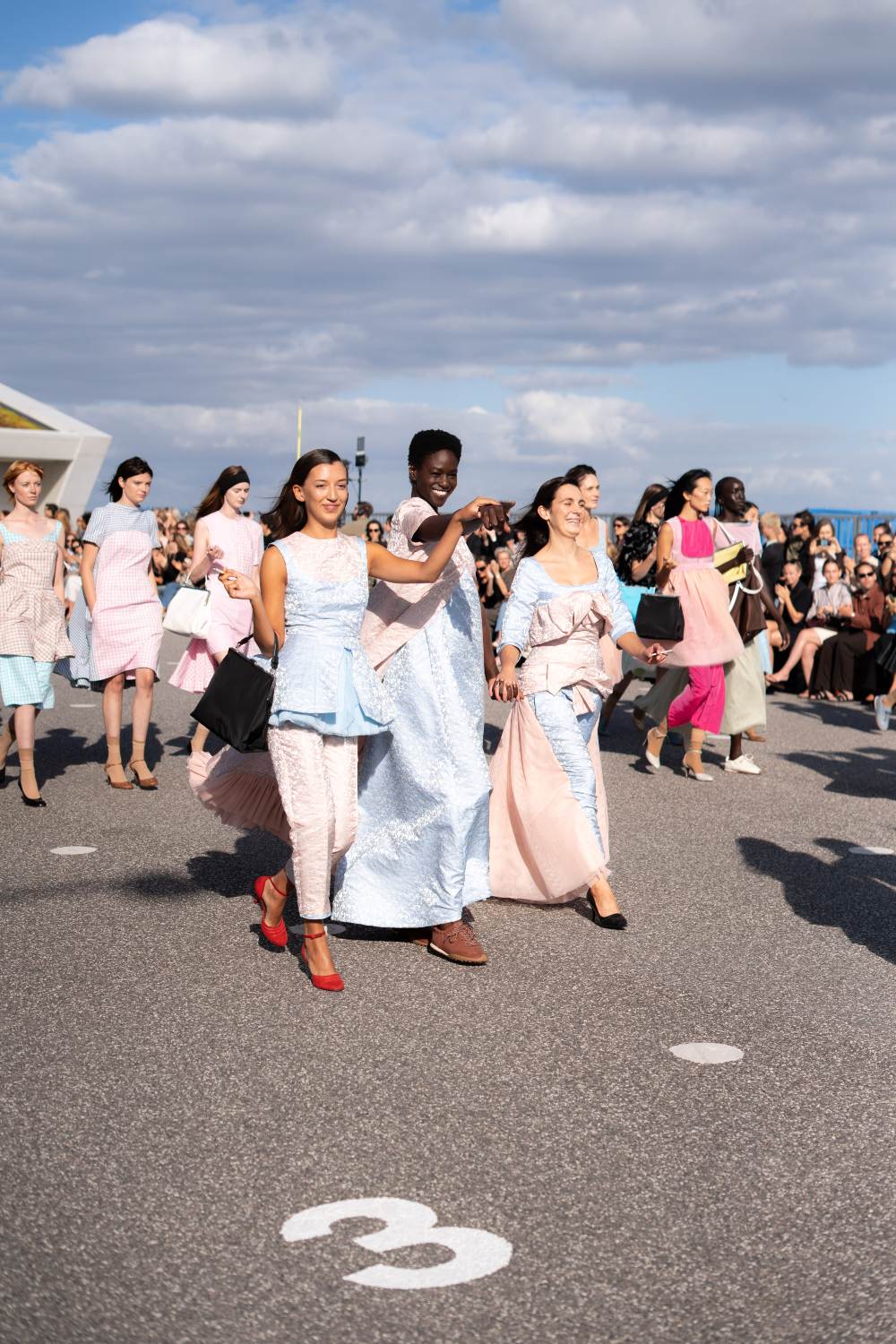 Hoff vuelve a la moda internacional: de París a Copenhague