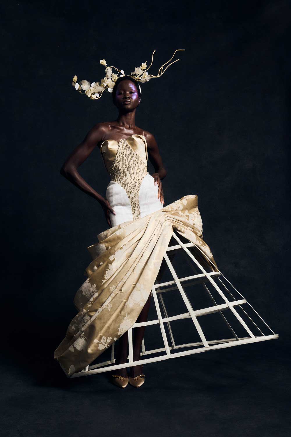 Harris Reed SS27: el volumen escultórico reina en Londres