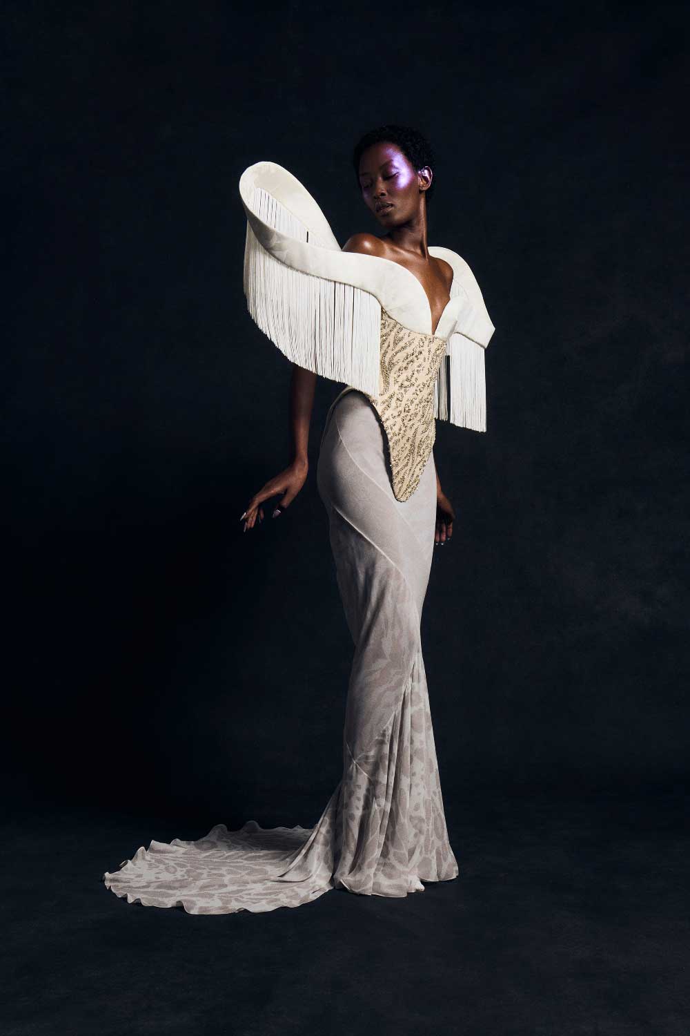 Harris Reed SS27: el volumen escultórico reina en Londres