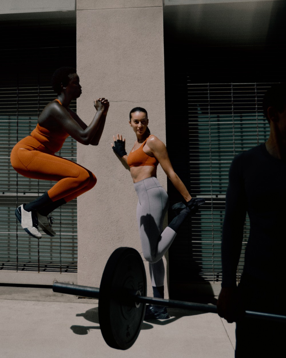 adidas y Entire Studios fusionan lo deportivo con lo urbano