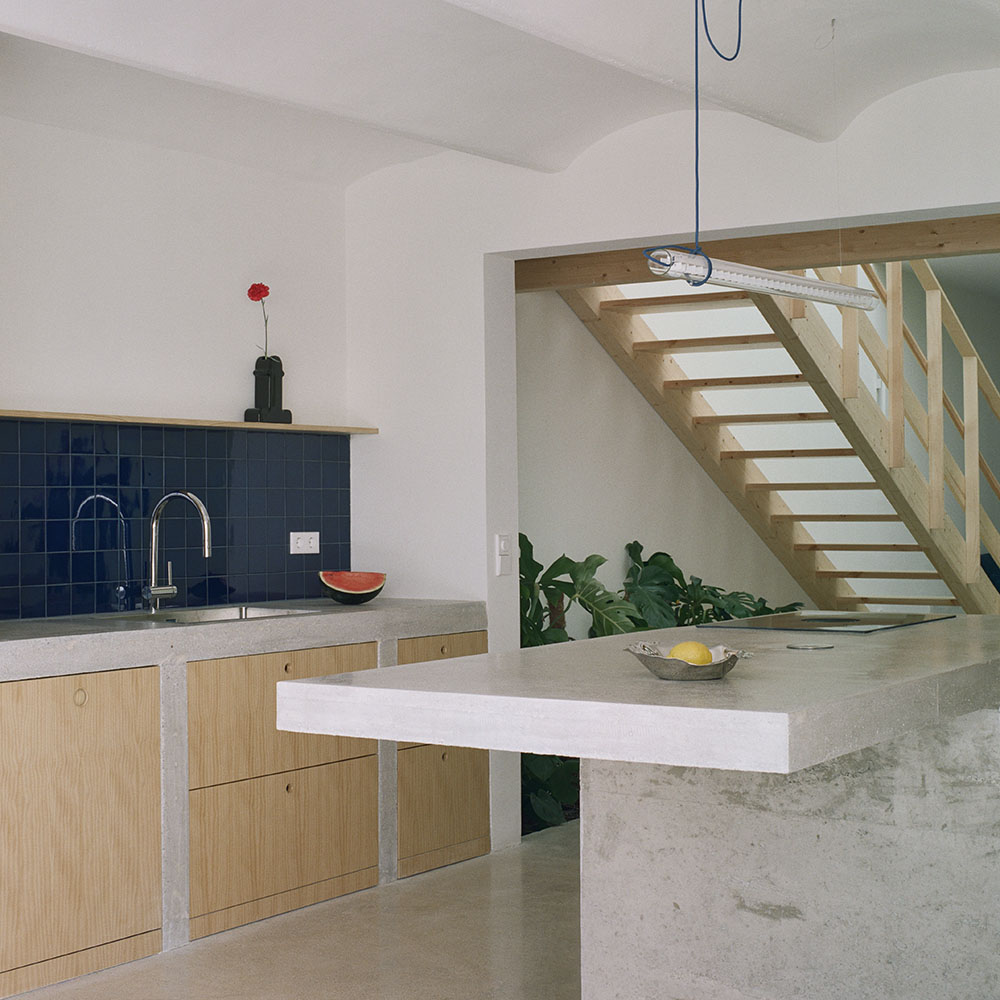 La austeridad luminosa de Aramé Studio en Villa Victoria