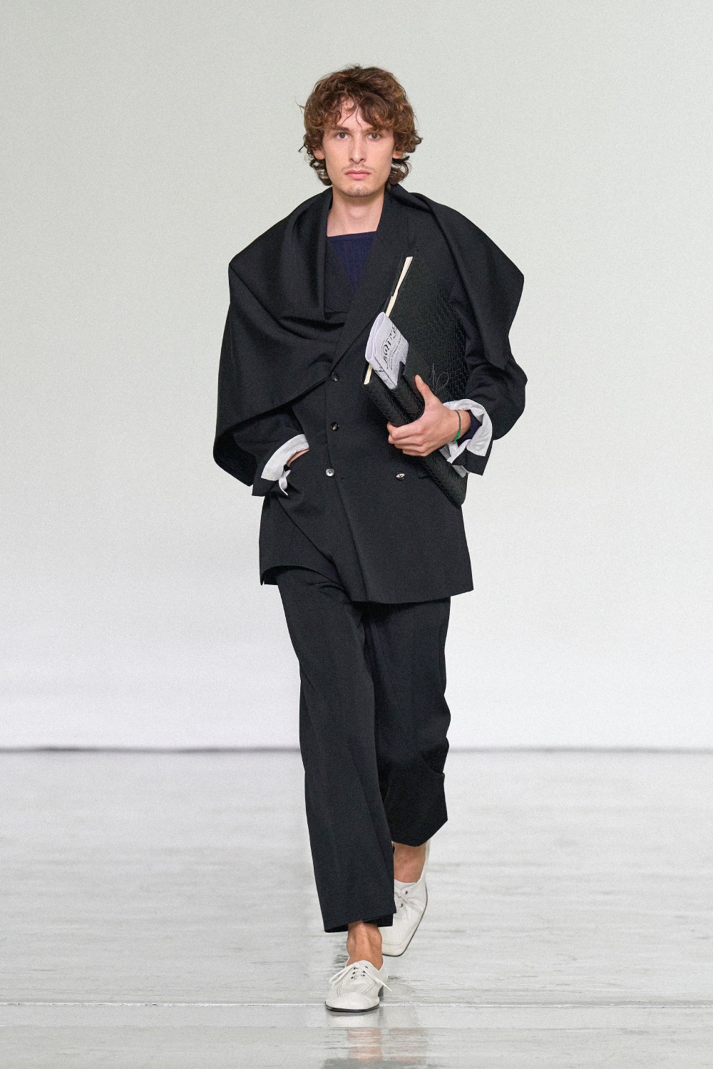 La nueva colección de Bottega Veneta invita a desvestirse