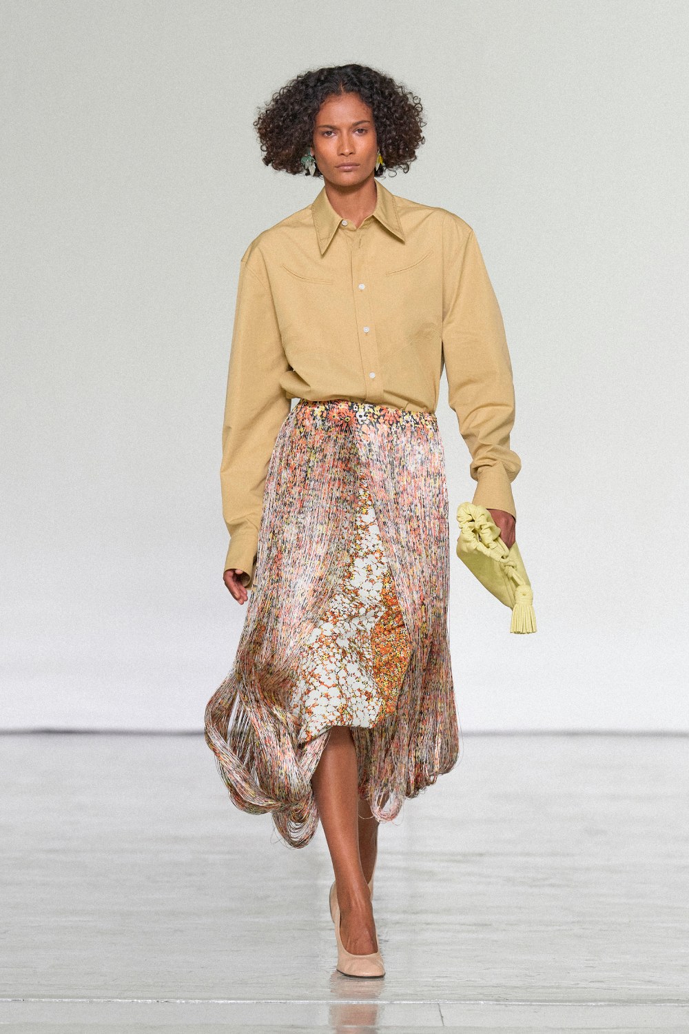 La nueva colección de Bottega Veneta invita a desvestirse