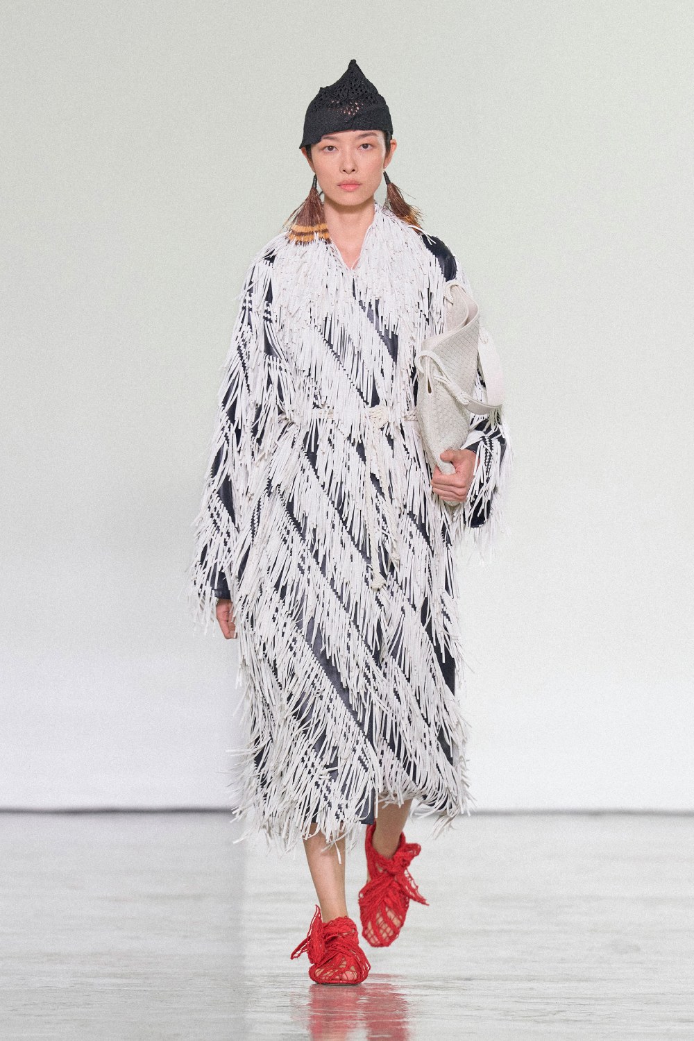 La nueva colección de Bottega Veneta invita a desvestirse