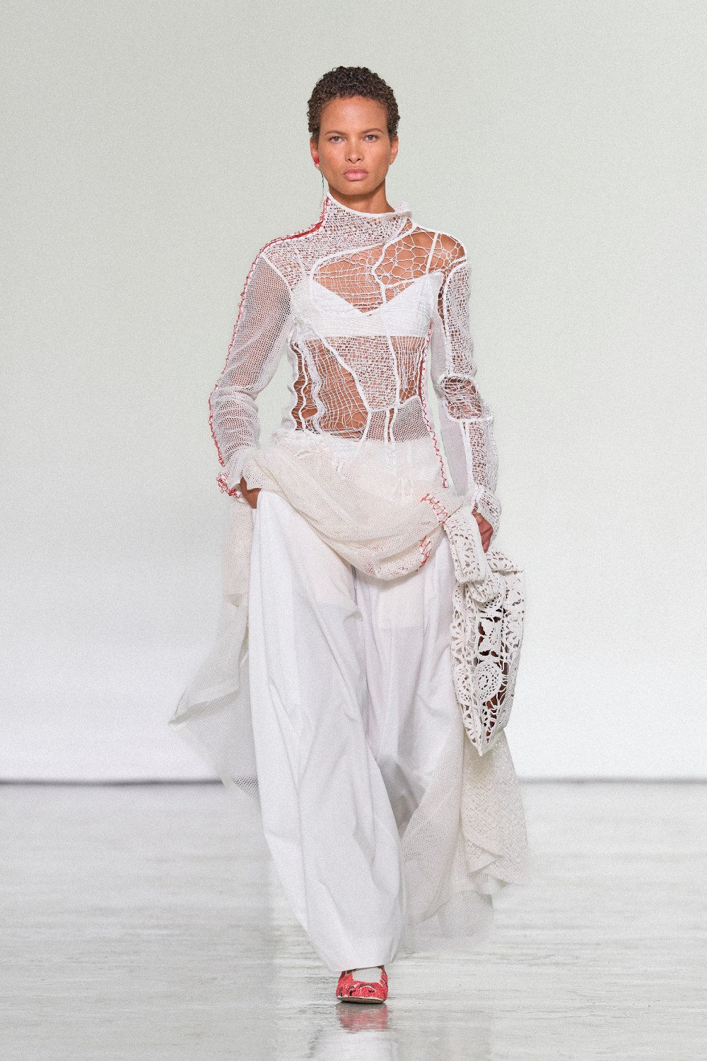 La nueva colección de Bottega Veneta invita a desvestirse