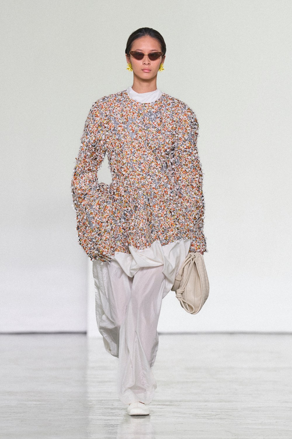 La nueva colección de Bottega Veneta invita a desvestirse