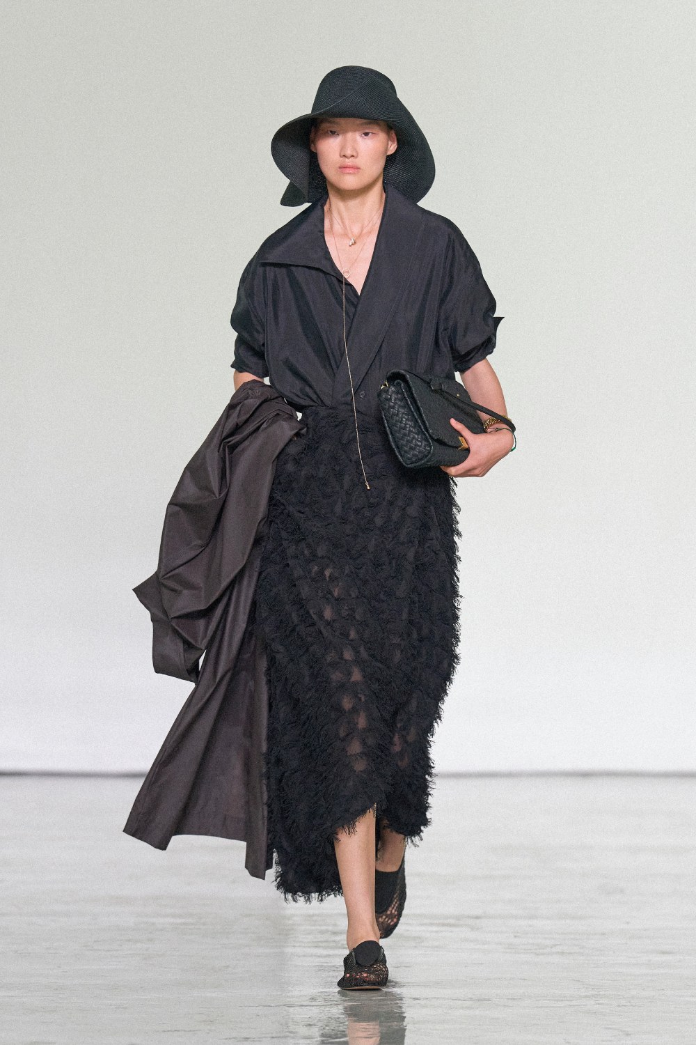 La nueva colección de Bottega Veneta invita a desvestirse