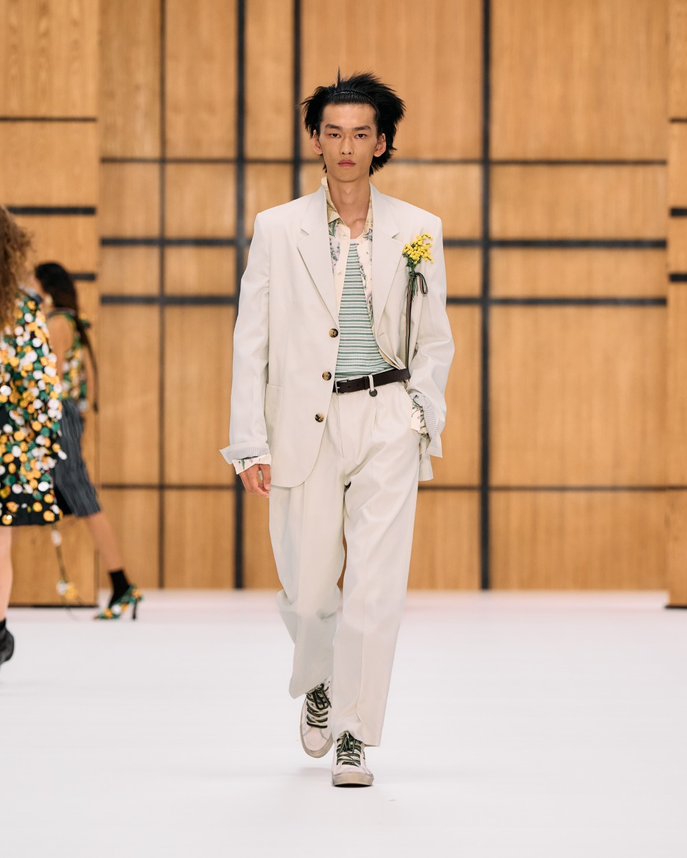 Burberry SS27 vuelve a su esencia utilitaria y campestre