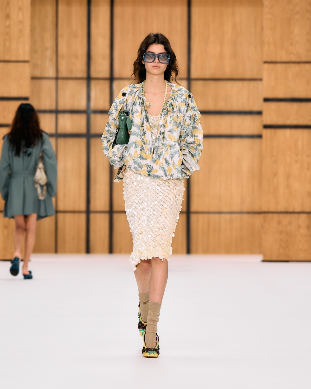 Burberry SS27 vuelve a su esencia utilitaria y campestre