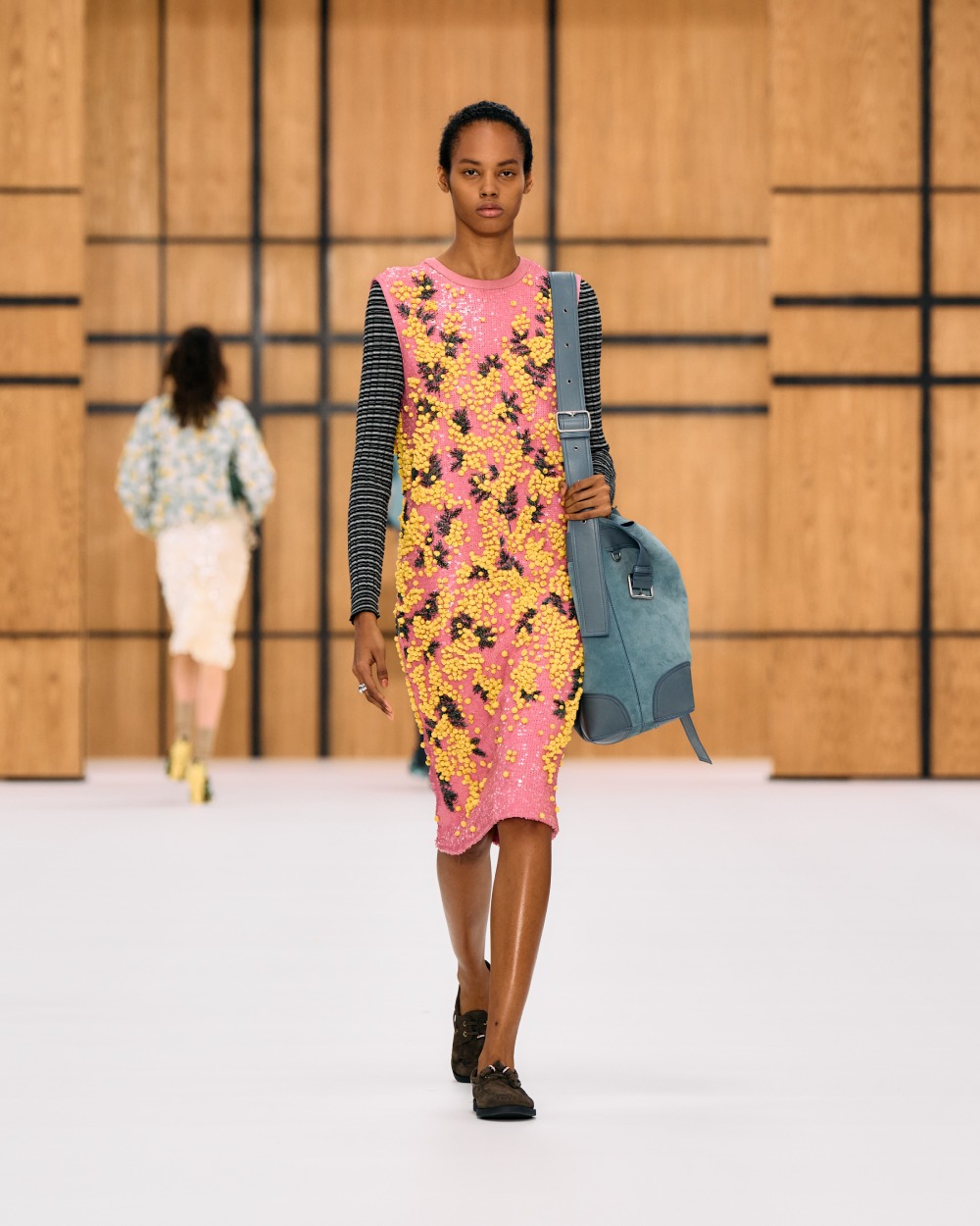 Burberry SS27 vuelve a su esencia utilitaria y campestre